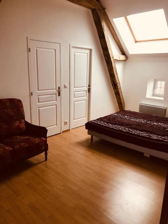 Chambre Du Ru D Ausson Châtel-Censoir Eksteriør bilde